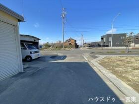 一宮市千秋町塩尻字居屋敷　建築条件なし土地