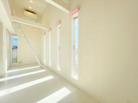 ●春日井市鷹来町池ノ前　中古一戸建て