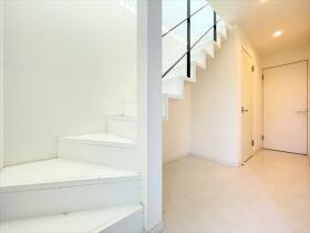 ●春日井市鷹来町池ノ前　中古一戸建て