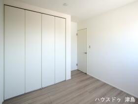 愛西市北河田町郷西　全１棟　新築一戸建て