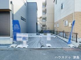 愛西市北河田町郷西　全１棟　新築一戸建て