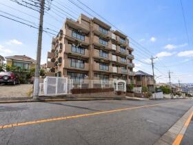 ●○ライオンズマンション富士森公園