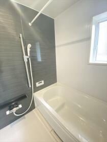 クレイドルガーデンあま市森1丁目第15　全3棟　1号棟　新築一戸建て