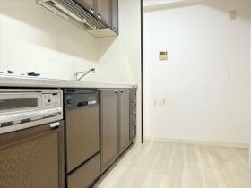 ◎ルイシャトレ甚目寺