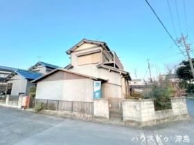 愛西市大野山町元余代　中古一戸建て