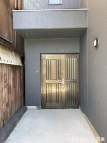 一宮市浜町5丁目　中古一戸建て