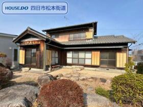 ●四日市市日永1丁目　中古一戸建て