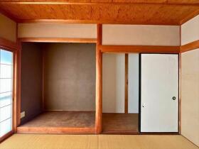 ●四日市市日永1丁目　中古一戸建て