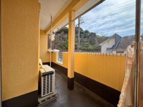 ●四日市市垂坂町　中古一戸建て