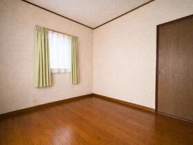 ●四日市市垂坂町　中古一戸建て