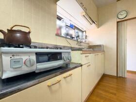 ●四日市市赤堀2丁目　中古一戸建て