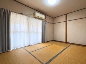 ●四日市市赤堀2丁目　中古一戸建て