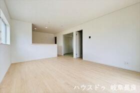 クレイドルガーデン岐阜市西中島第7　全2棟　1号棟　新築一戸建て