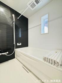 クレイドルガーデン岐阜市西中島第7　全2棟　2号棟　新築一戸建て