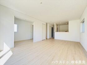 クレイドルガーデン岐阜市菅生第5　全2棟　1号棟　新築一戸建て