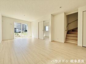 クレイドルガーデン岐阜市菅生第5　全2棟　2号棟　新築一戸建て