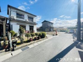 愛西市渕高町河原　建築条件なし土地