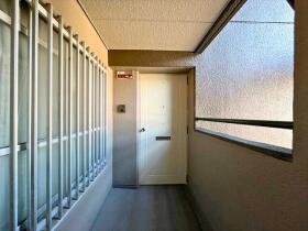 真栄マンション西浦