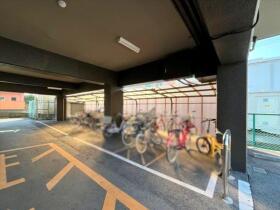 真栄マンション西浦