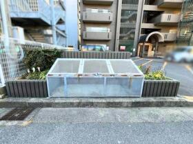 真栄マンション西浦