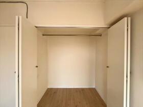 真栄マンション西浦