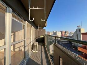 真栄マンション西浦