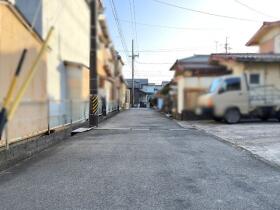 桑名市大字江場　建築条件なし土地