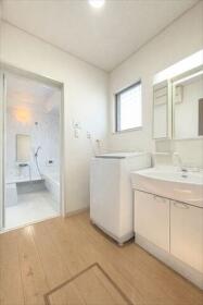 ●名古屋名古屋市中川区水里5丁目　中古一戸建て