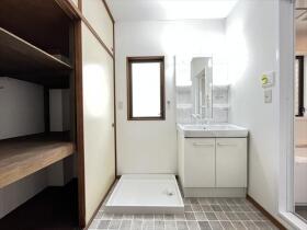 名古屋市瑞穂区平郷町１丁目　中古一戸建て