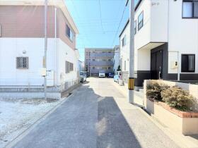 リガーレ名古屋市北区西味鋺3期　全1棟　新築一戸建て