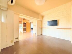 ●東丘住宅　C棟