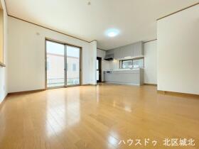 名古屋市北区中味鋺3丁目　中古一戸建て