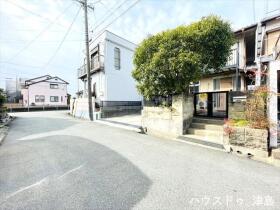 ●津島市唐臼町油田　中古一戸建て