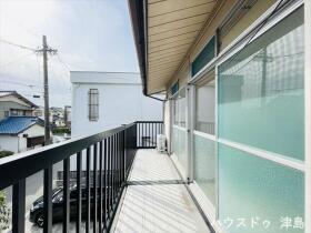 ●津島市唐臼町油田　中古一戸建て