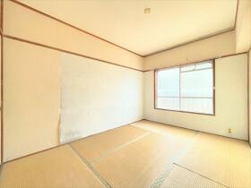 ●三日月住宅2号棟