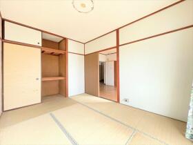 ●三日月住宅2号棟