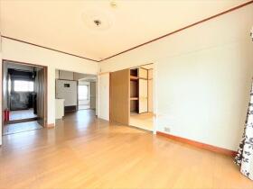 ●三日月住宅2号棟