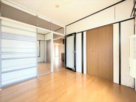 ●三日月住宅2号棟