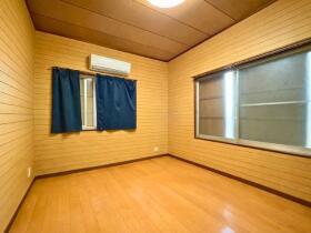 ●亀山市太岡寺町　中古一戸建て