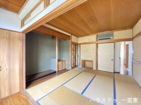 ●あま市西今宿六反地一　中古一戸建て