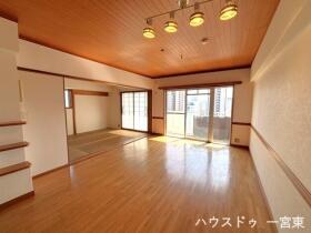 ●ナビハイツ一宮栄