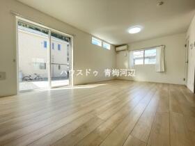 青梅市柚木町3丁目　中古戸建