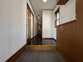 ●四日市市大字西阿倉川　中古一戸建て