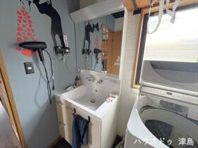 津島市唐臼町西島　中古一戸建て