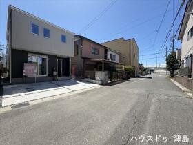 LiveleGardenS津島市喜楽町　全１棟　新築一戸建て