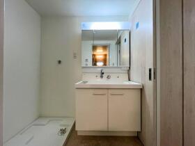 ●サニータウン堀木5棟