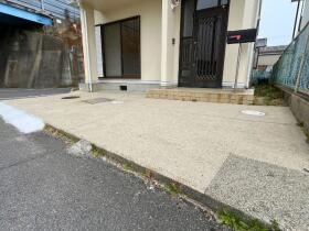 三重郡川越町大字南福崎　中古一戸建て
