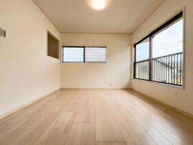 四日市市平津町　中古一戸建て