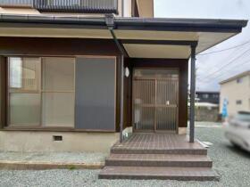 四日市市平津町　中古一戸建て