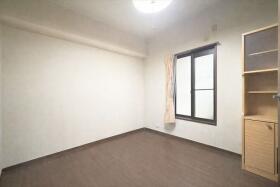 ●丸美ロイヤル港